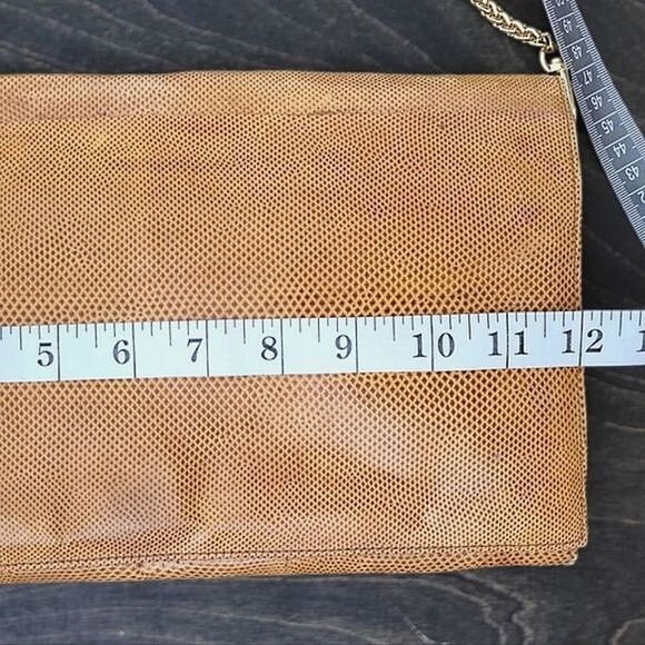 Vtg yellow tan reptile leather envelope crossbody purse - Picture 7 of 16